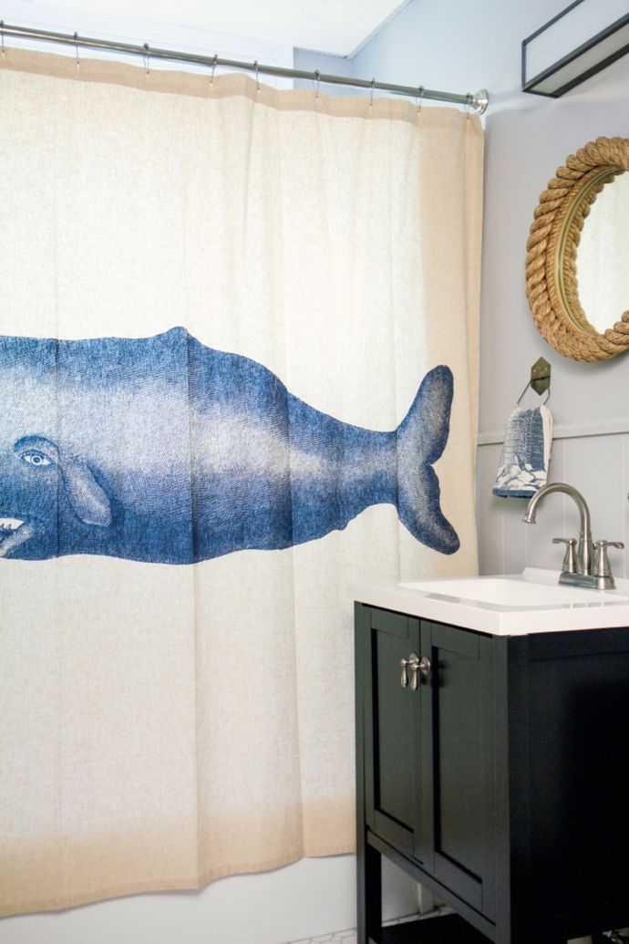 Maritime style bathroom shower curtain design