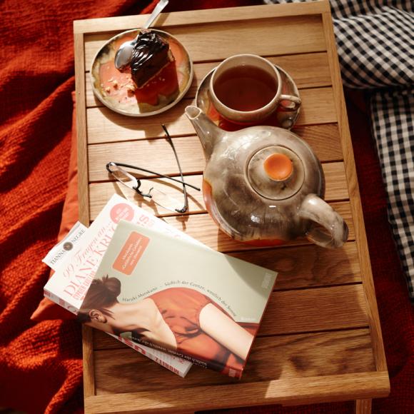 Serviertablett Buch Tee Teekanne gemütlich-Wohnideen