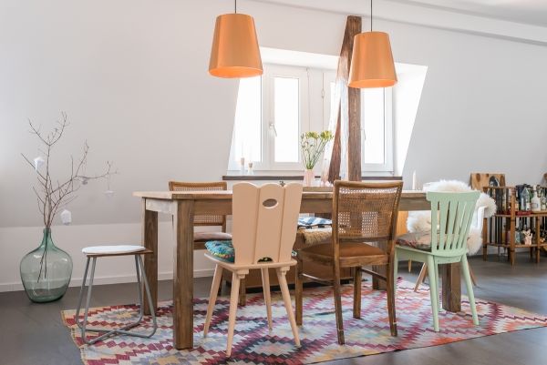 Den richtigen Bodenbelag fürs Esszimmer finden - Trendomat.com