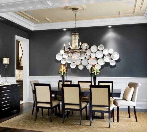 Accent wall in black with decorative plate wall design in the dining room