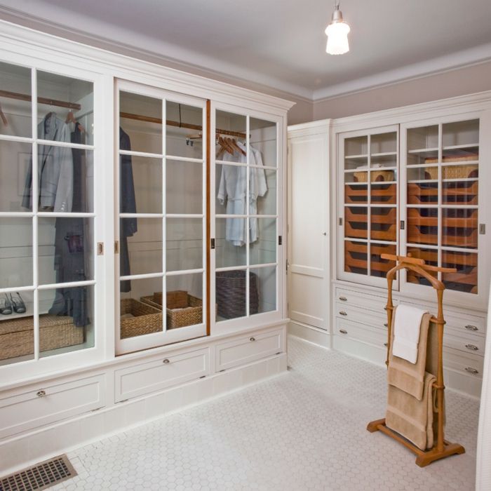 Dressing room in white-open walk-in closet system luxury
