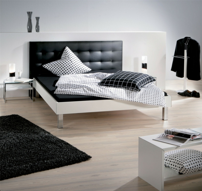 Bett Schwarz Kopfteil Weiß Rahmen Metall Fuß-Schlafzimmer Ideen