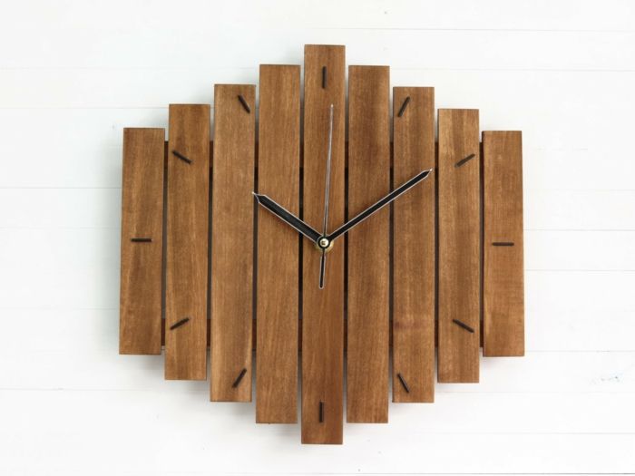 Elegant wall clock made of wood-wall clock wood design