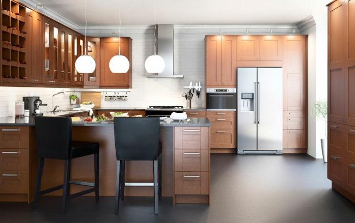 Ikea Küchensystem aus Eichenholz modern-Küchenregale mit Glastüren
