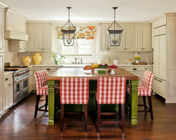 Checkered pattern on the kitchen table-white checkered checked pattern chair cover cheerful kitchen kitchen table made of solid wood country style