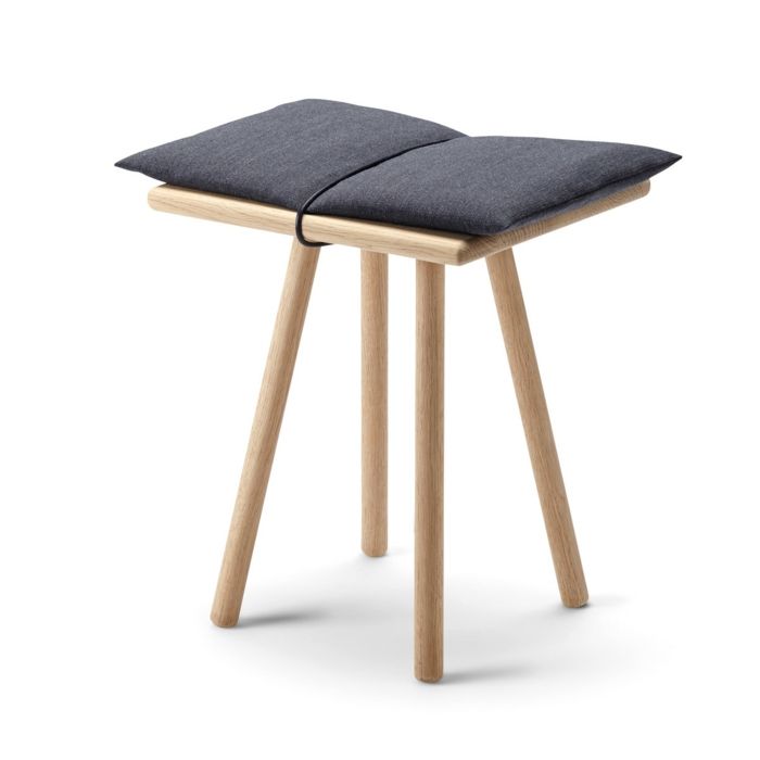 Konsolentisch aus Naturmaterialien im minimalistischen Stil-Hocker Eichenholz Designermöbel Designerstück einzigartig interessant
