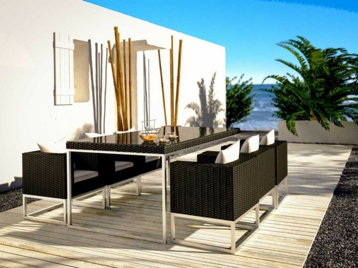 Luxurious furnishings in black garden furniture sets