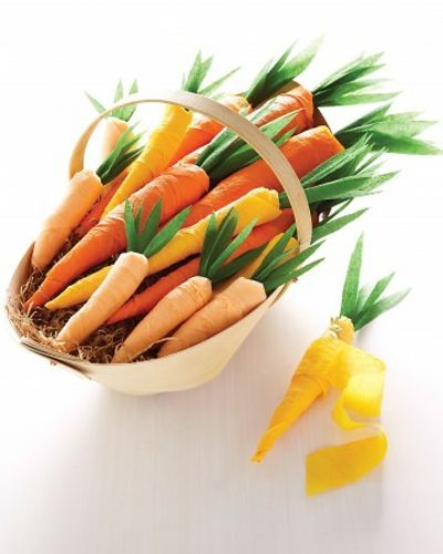 Carrots from crepe paper decoration Easter