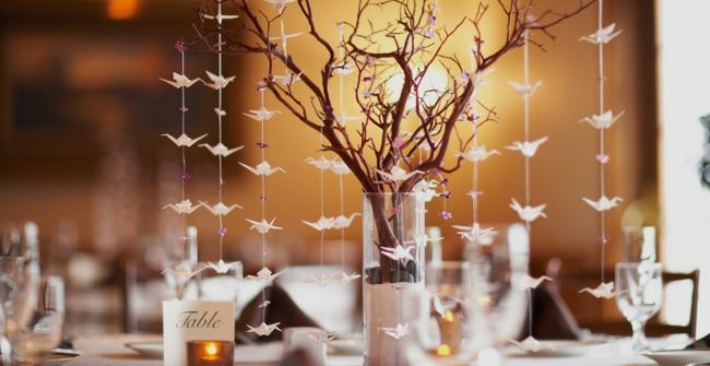 Tischdekoration mit weißen Schwalben-Tischdeko Hochzeit