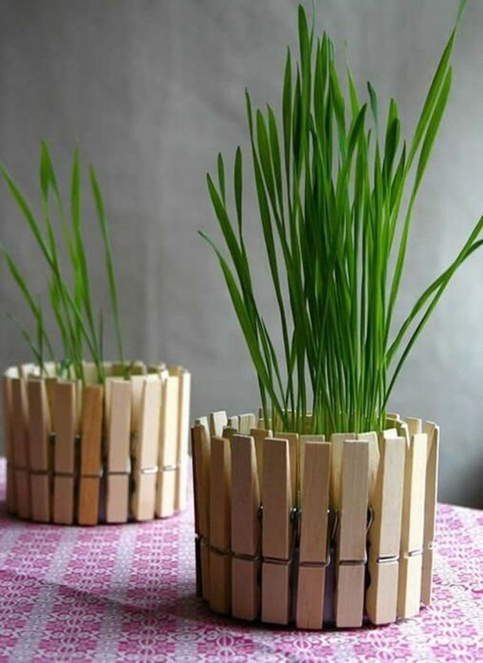 Vases made from clothespins-Modern ideas for vases DIY