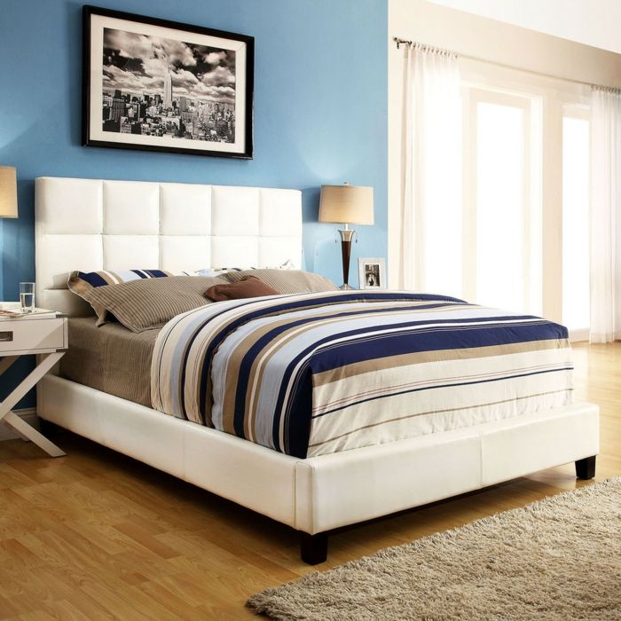 Weißes Plattform Bett mit bunter Bettwäsche-Schlafzimmer Luxusbetten