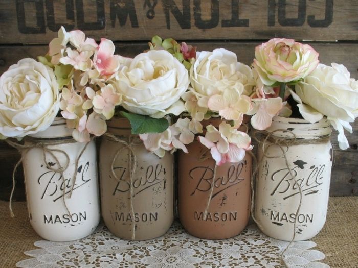 Flowers are essential in shabby chic ideas