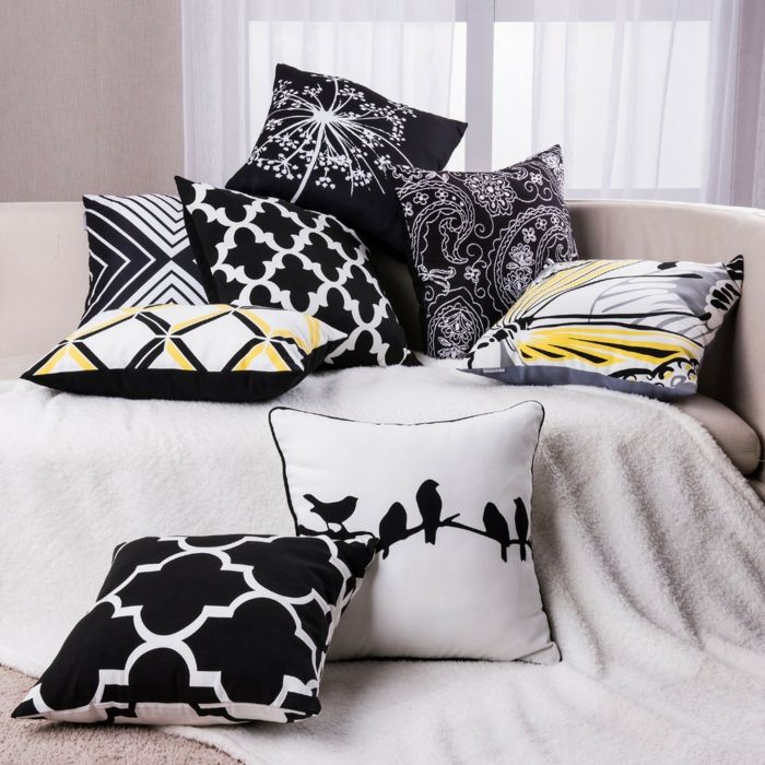 Decorative pillow geometric pattern trends 2016