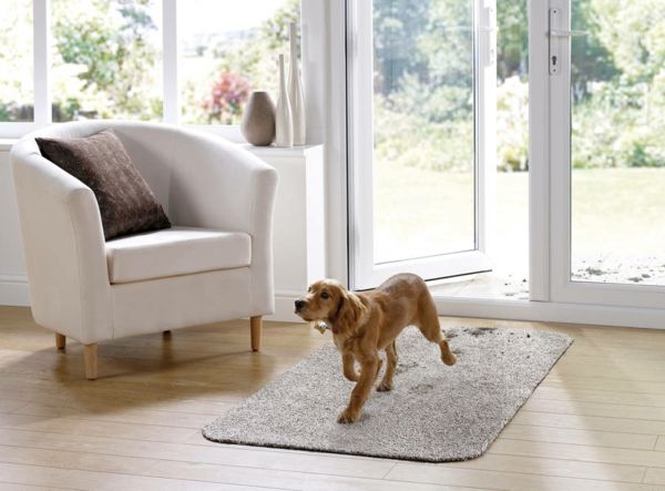 The reliable companion in the household with a non-slip underside and dirt-catching properties - cotton mat