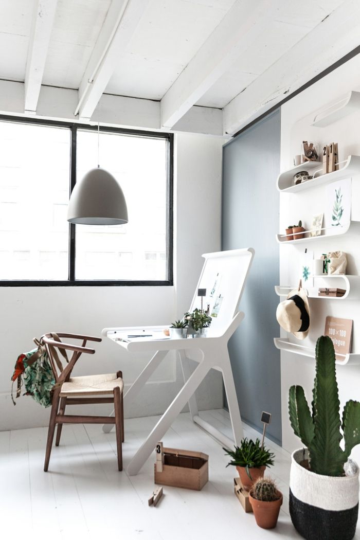 Jugendzimmer weiß minimalistisch Stuhl Schreibtisch
