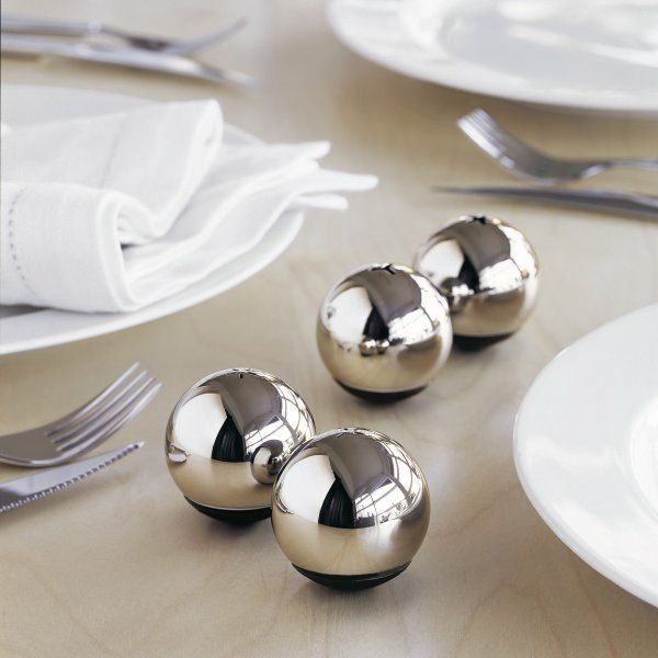 Ball design and stainless steel look kitchen utensils, metal look