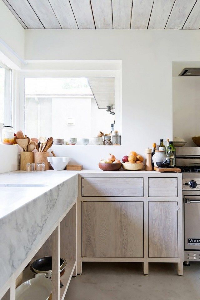 Mattierte Oberflächen-Küchenfronten weiß Marmor modern