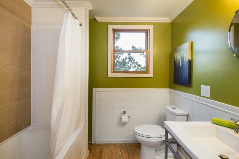 Half-height tiled bathroom walls