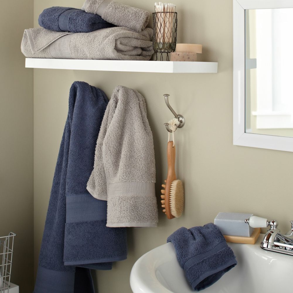 Essential accessories for the bathroom-bath accessories