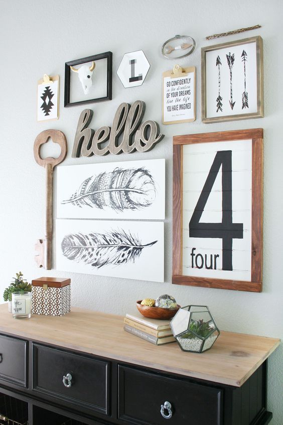 Accent wall hallway design sign number modern