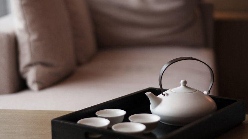 Der hochgelobte minimalismus: einrichten im zen stil trendomat.com