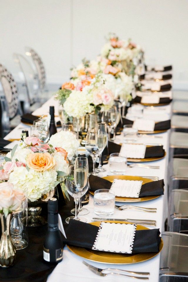 Banquet planning avoid cluttering objects