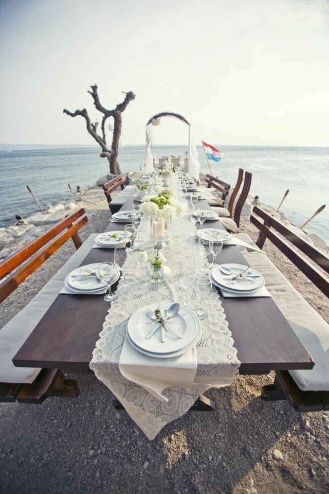 Wedding maritime rustic table decoration