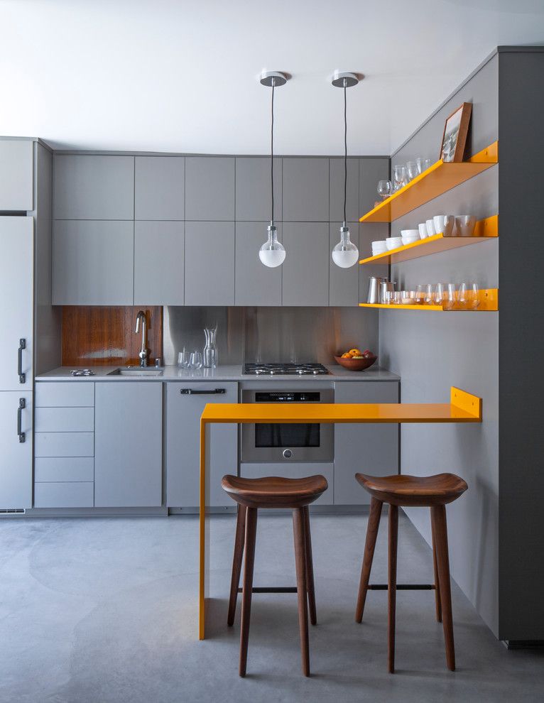 Küche grau poppig Element Theke orange