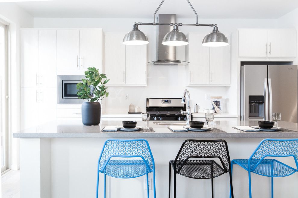 Kitchen design modern white fronts bar stool black blue