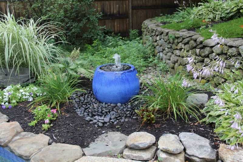 Water fountain in the garden