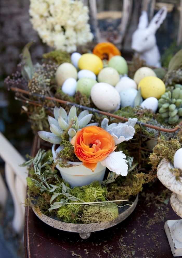 zu Ostern am besten in der Lieblingsfarbe Bunt dekorieren