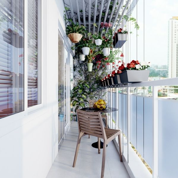 Balkon schmal hängend Pflanzen Geländer Blumenkästen