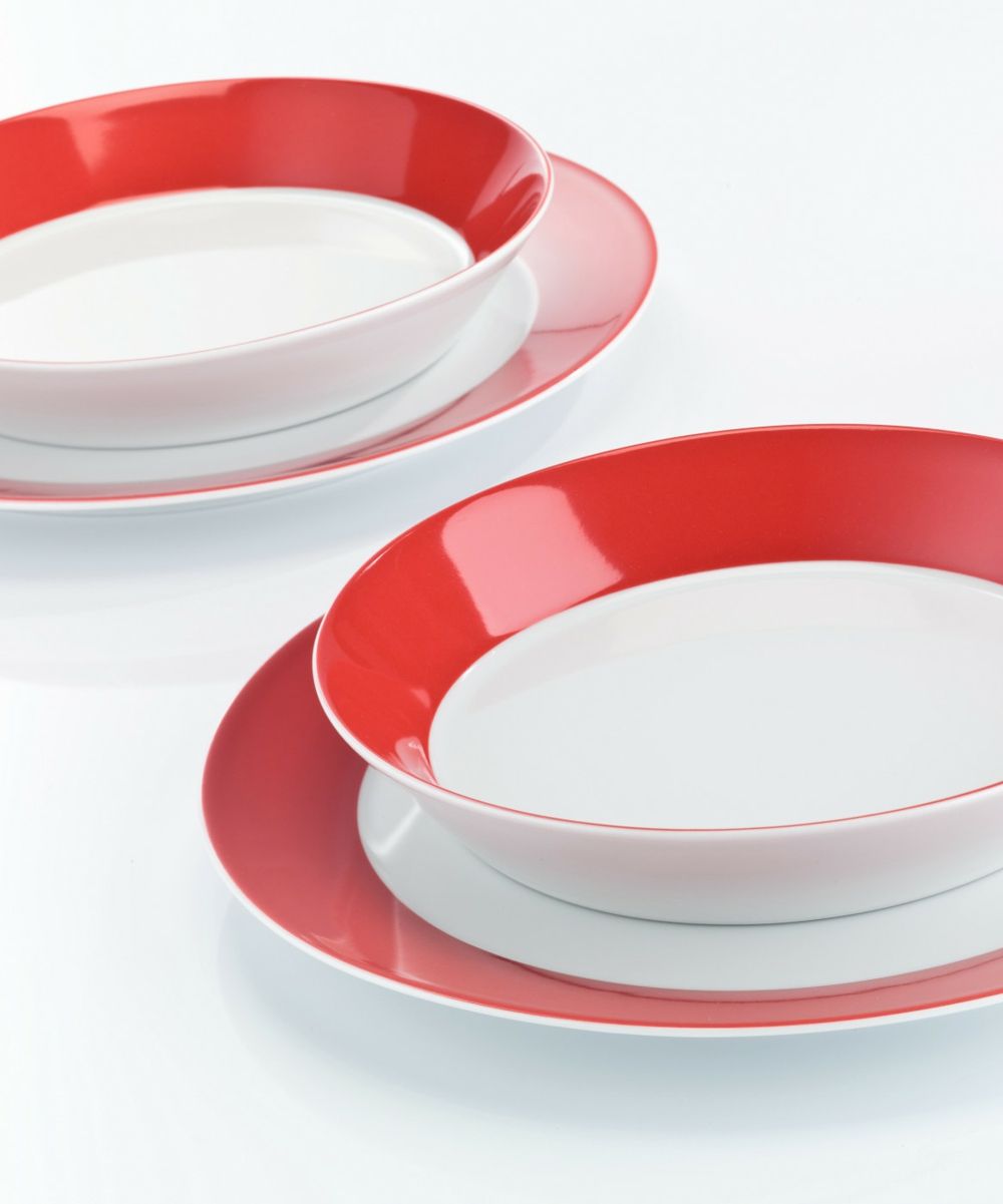 Porcelain everyday tableware set white red
