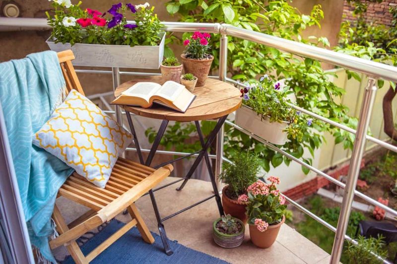 terrasse im asiatischen stil gestalten bringen sie ein fernostliches flair ihren ausenbereich, es ist höchste zeit, dass sie sich um ihre balkonpflanzen kümmern, Innenarchitektur