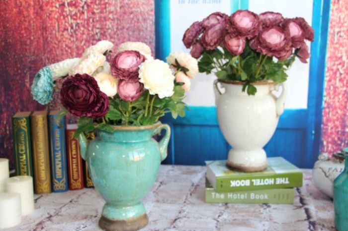 Vintage style decoration with ranunculus