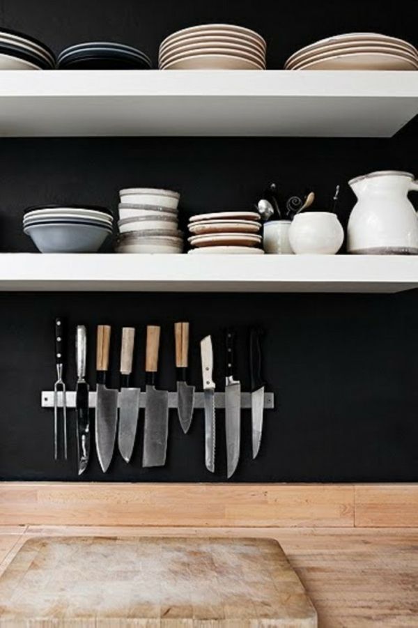 Above all, open shelves should be used to store dishes that are used regularly