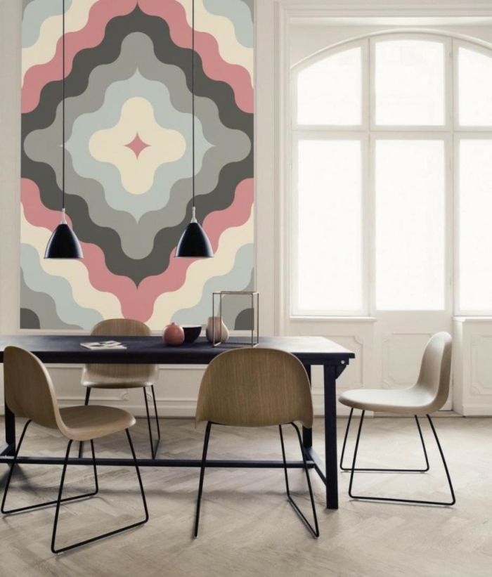 Pastelltöne Farbgestaltung Inneneinrichtung Esstisch Sitzmöbel Wandbild schwarz Holz