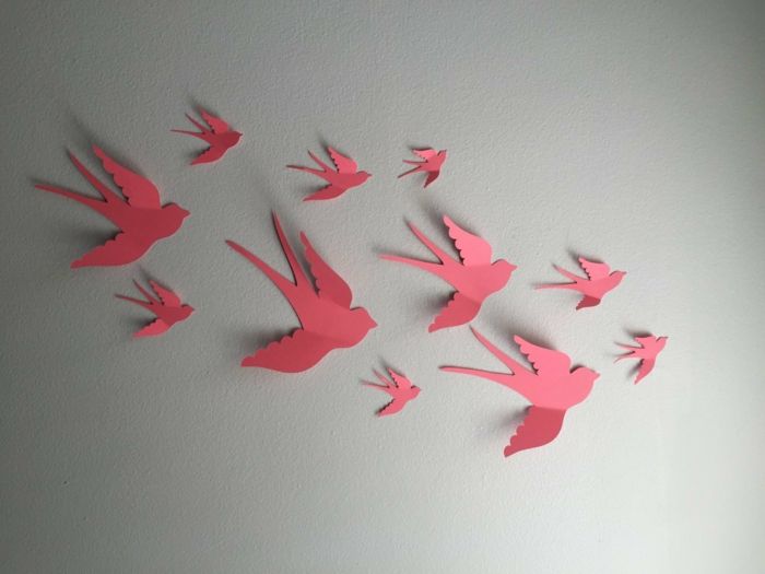 Swallow origami as a wall decoration - beautiful bird accessories