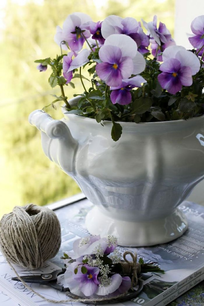 Nice table setting with pansies