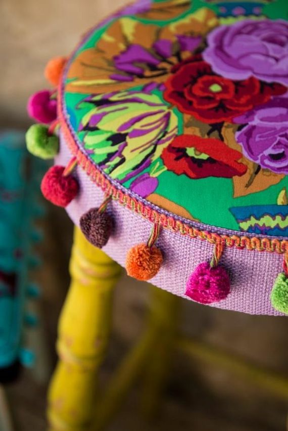 Stool Morocco colorful tassels