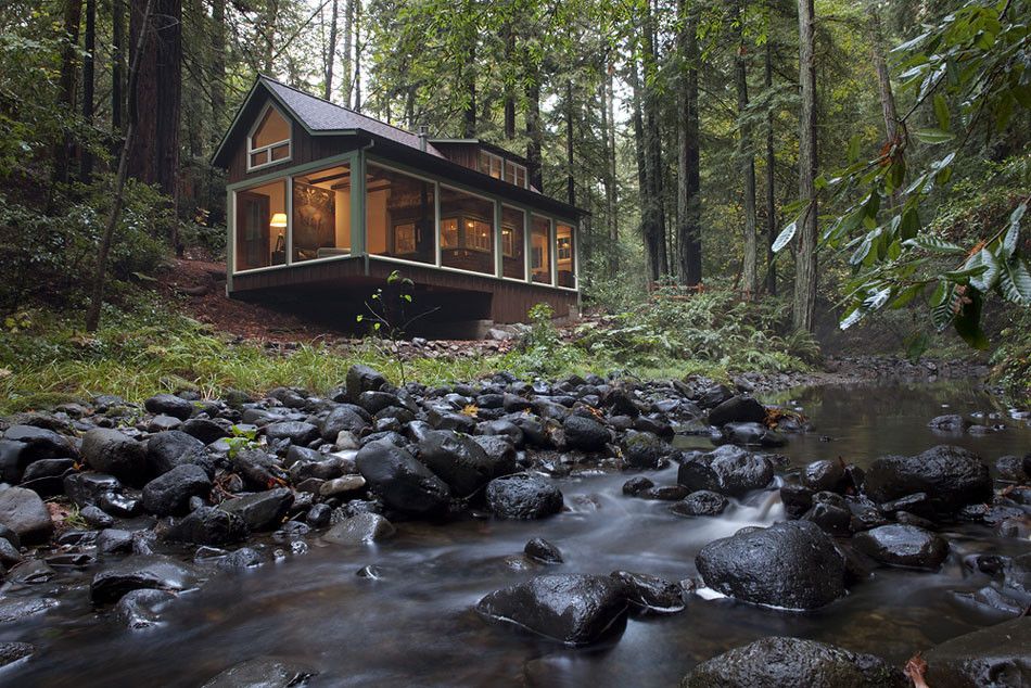   A dream hut right on the river bank
