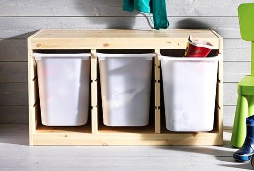 Aufbewahrung Kinderzimmer Holzschrank Schubladen aus Plastik Ikea