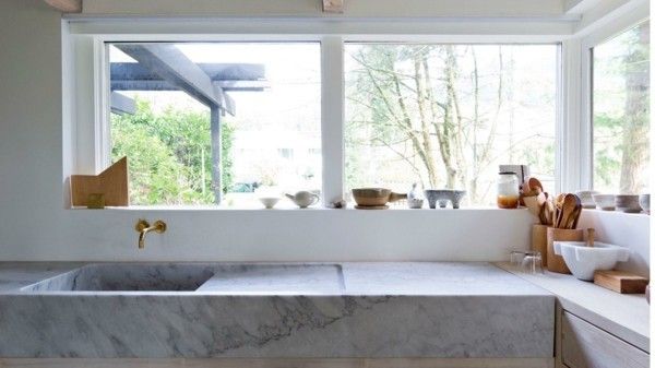 Kitchen island marble countertops