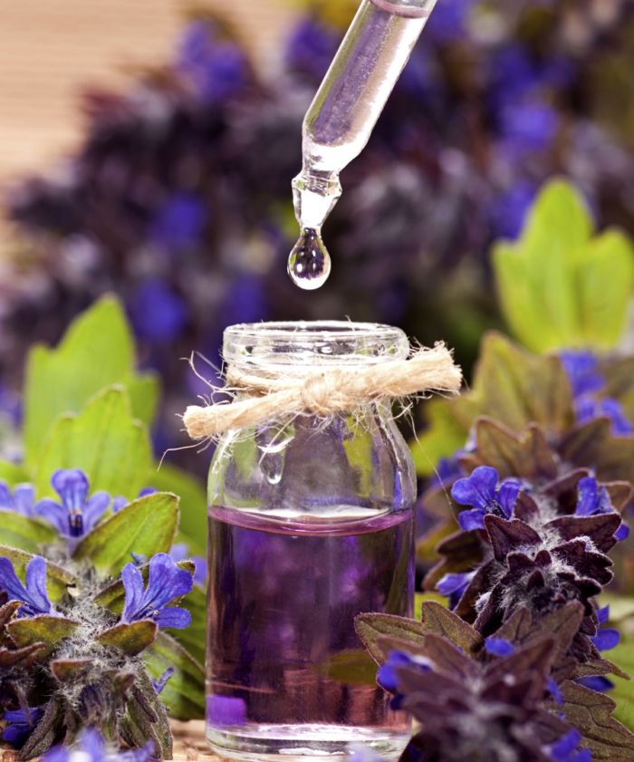  Pure lavender essential oil