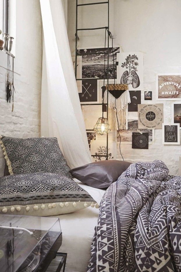 weißer Baldachin Schlafzimmer Gestaltung Ideen Bettwäsche in Grau