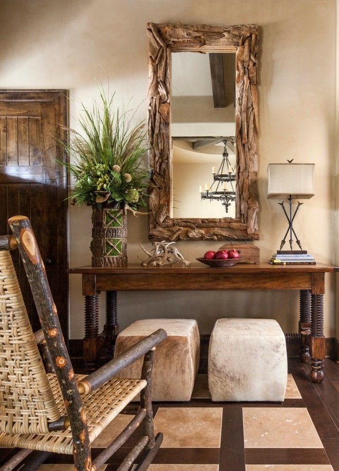 Entrance area with vintage charm