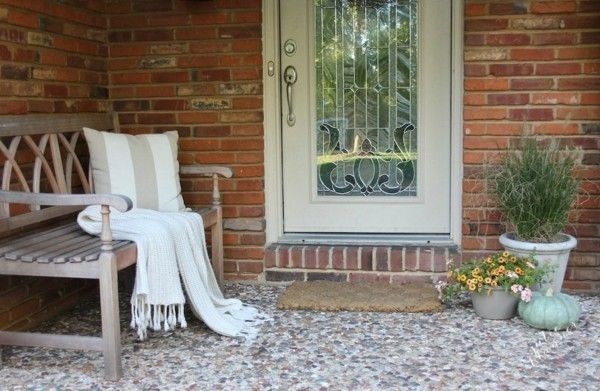 white knitted blanket autumn decorating tips entrance door
