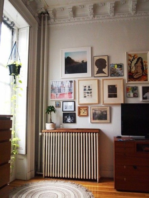 pictures-radiator-shelf-wood-carpet-round
