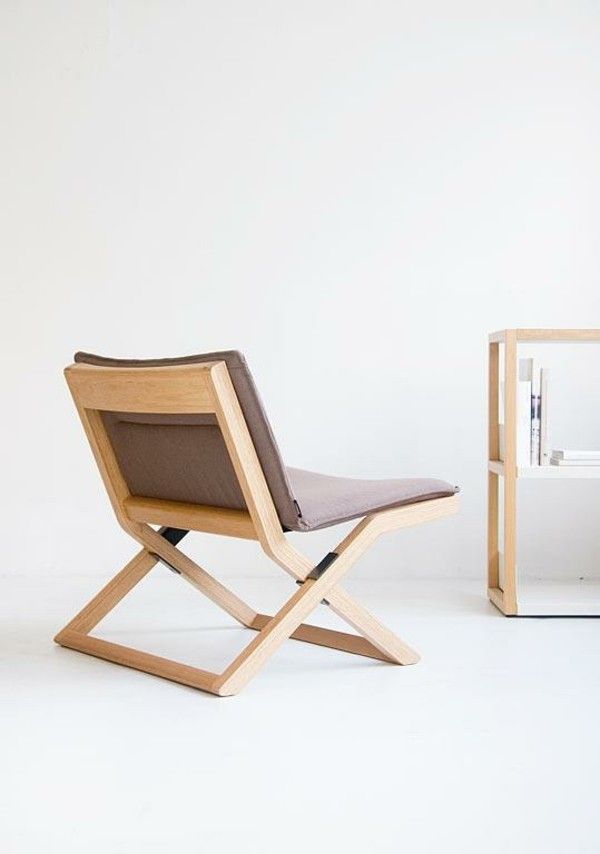 folding-chairs-solid-wood-modern-and-cotton-cushions