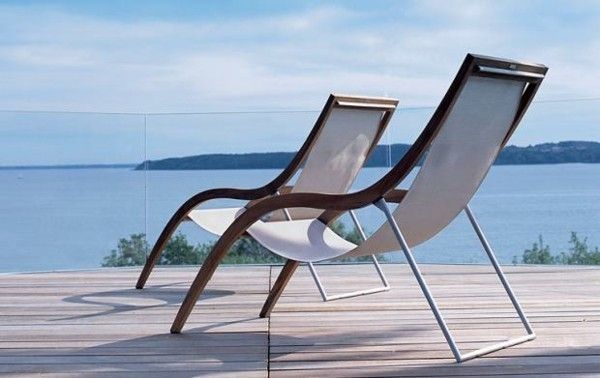 folding-chairs-modern-and-elegant-design